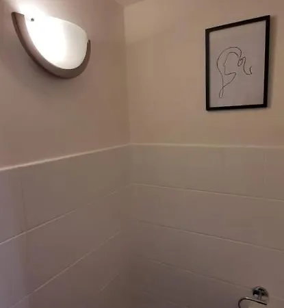 Riviera Apartman *